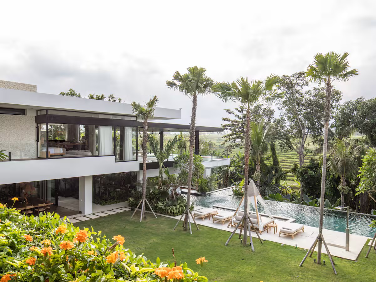 The pool and pavilion looking out to the rice terraces